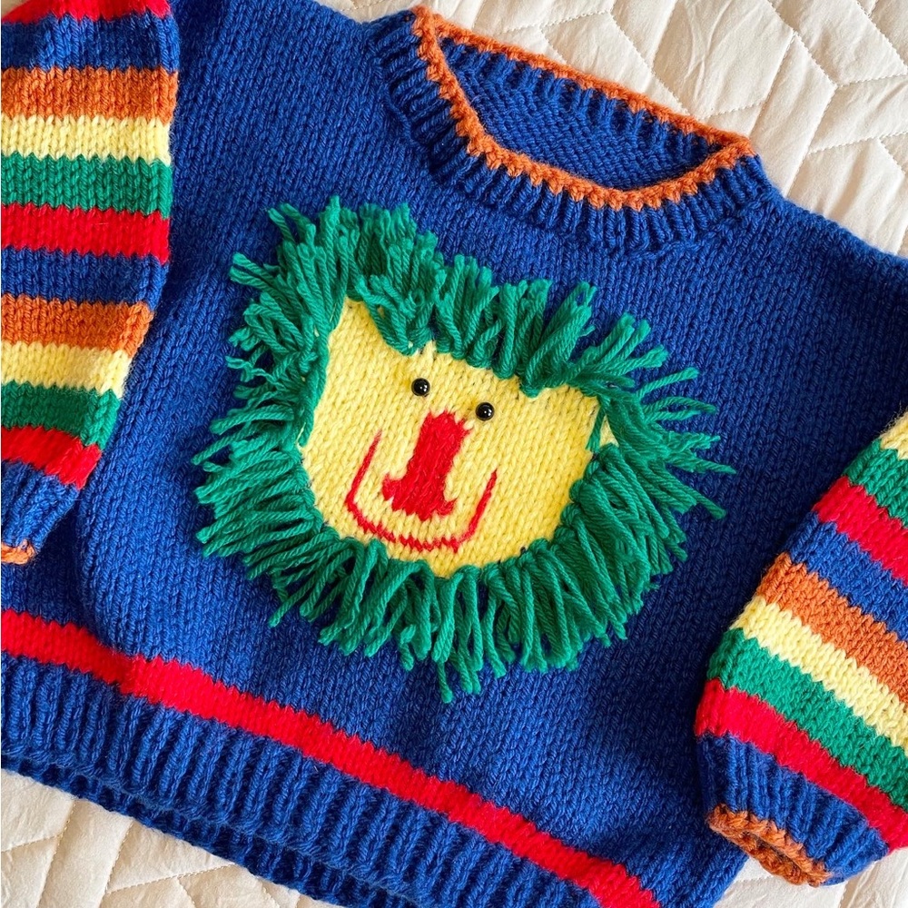 Perfect Handmade Gift! Lion Sweater 🦁💛